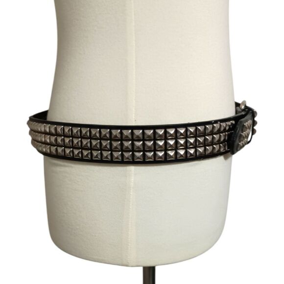 Hot Topic Pyramid Studded Belt 34 NEW FAUX Black Leather Studs Punk Goth Rocker. - Picture 12 of 16